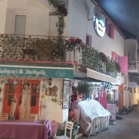 Mavi Ege Butik فندق *